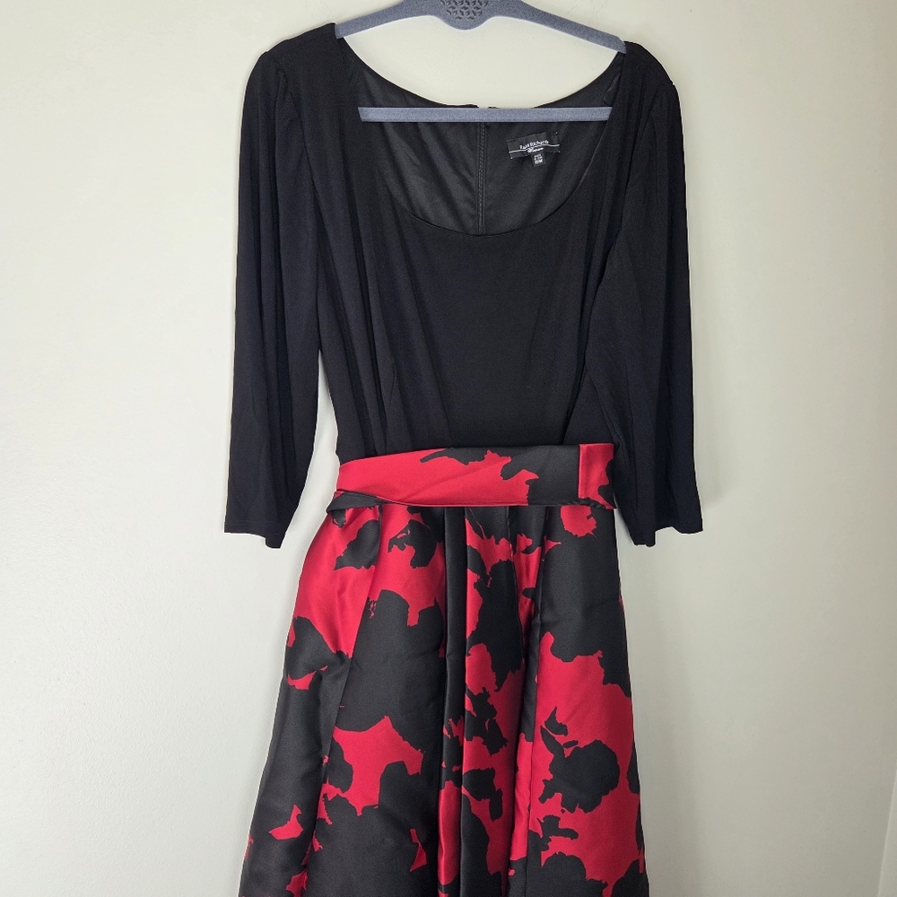 R&M Richards Red and Black Midi Cocktail Dress